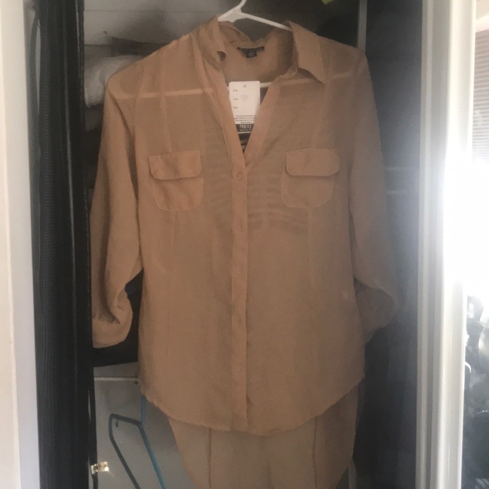 woman’s blouse